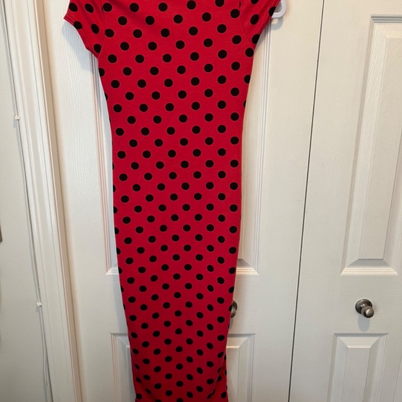 Boohoo size 4 fitted dress - Picture 8 of 12